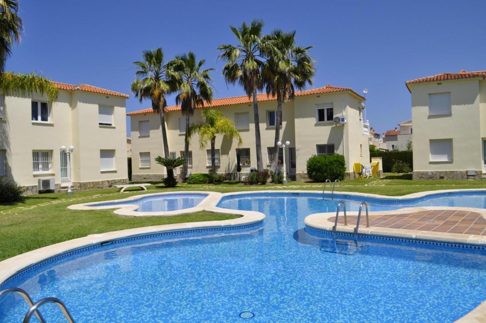 Family Club Sevilla Ii Apartment *