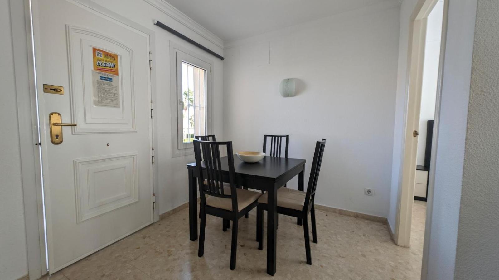 Family Club Sevilla Ii Apartment